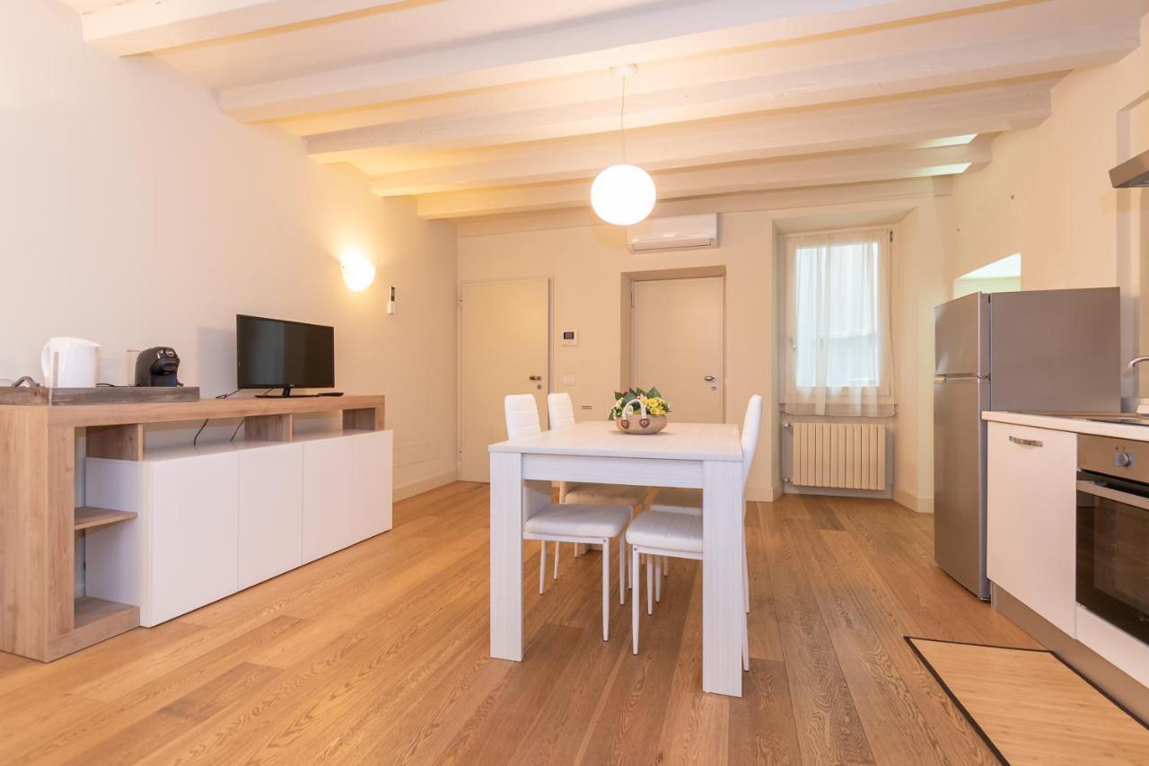 Palazzetto Il Mangano - F&l *