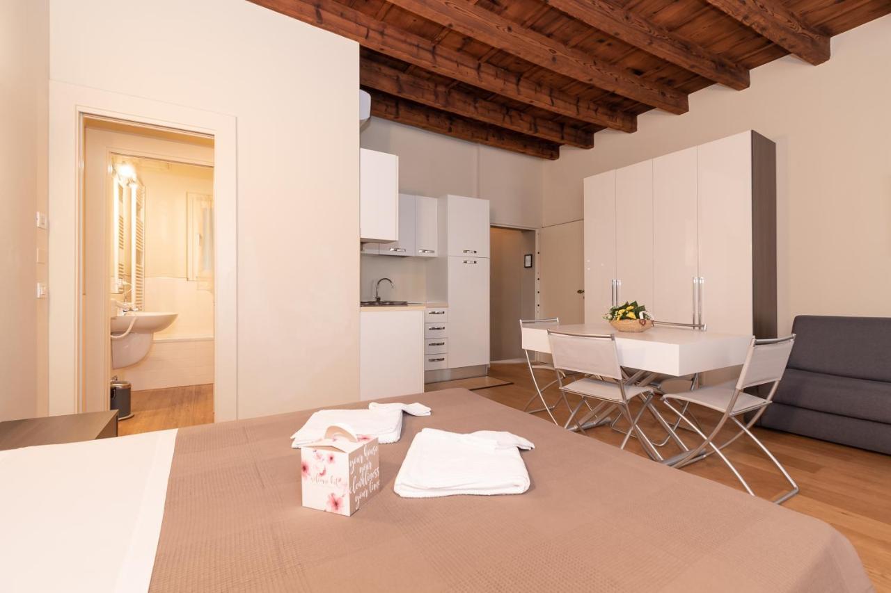 Palazzetto Il Mangano - F&l