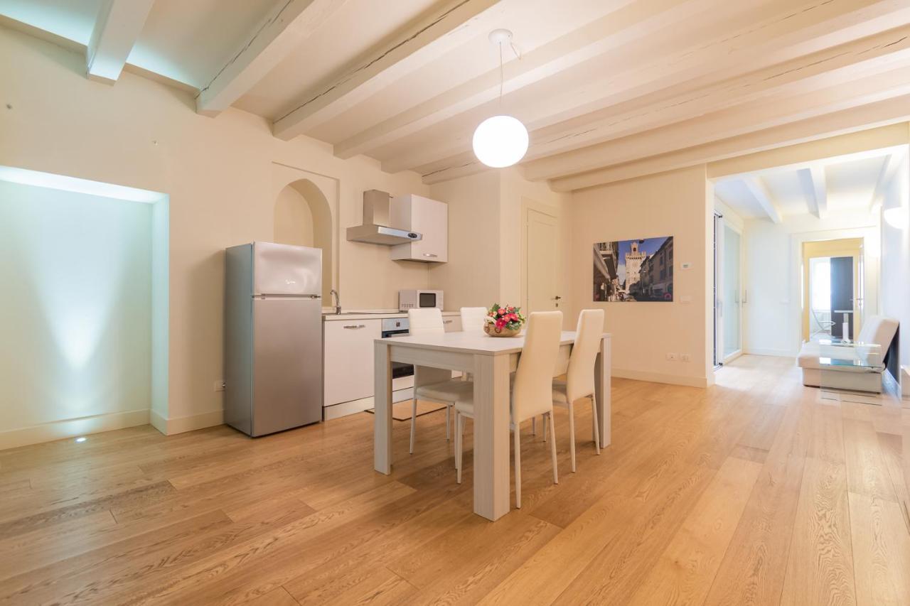 Palazzetto Il Mangano - F&l Brescia
